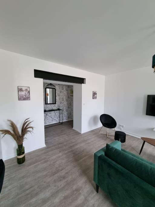 Appartement Jungle- Hypercentre -Charleville Dış mekan fotoğraf