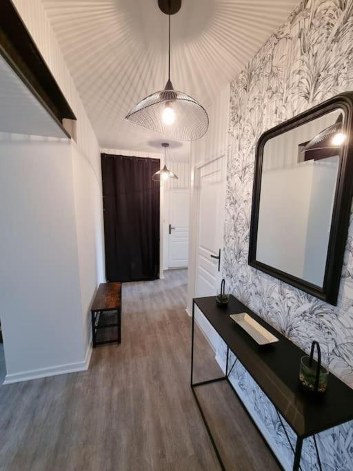 Appartement Jungle- Hypercentre -Charleville Dış mekan fotoğraf
