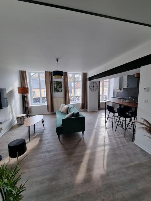 Appartement Jungle- Hypercentre -Charleville Dış mekan fotoğraf